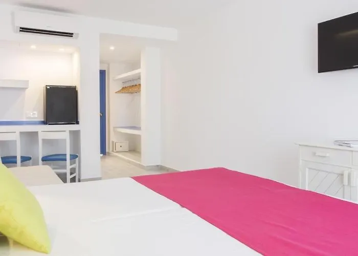 Hotel Guya Wave (adults Only)