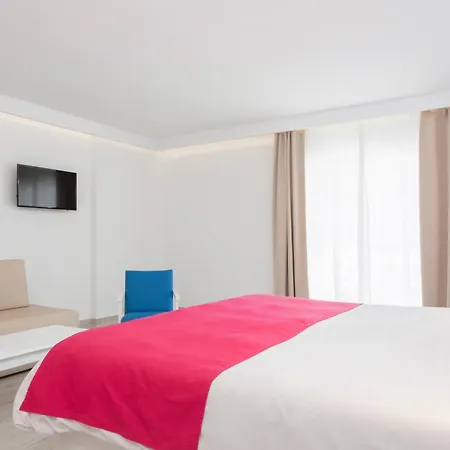 Hotel Guya Wave (adults Only)