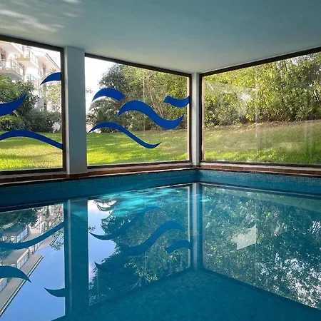 ホテル Guya Wave (adults Only) 3*