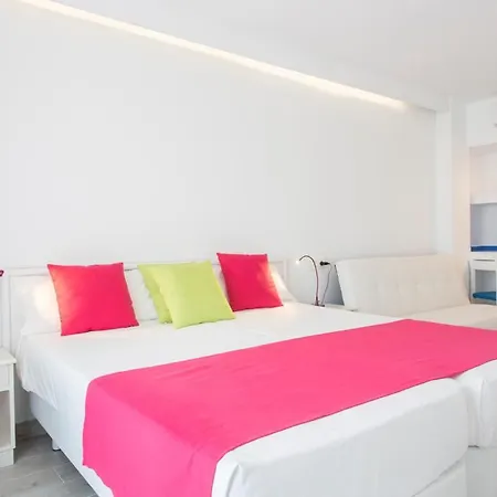Guya Wave (adults Only) 호텔 3*