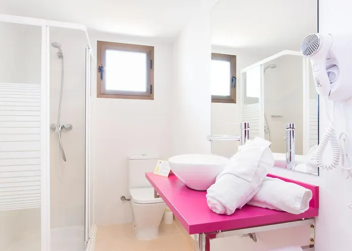 Guya Wave (adults Only) 3* קאלה ראטג'אדה